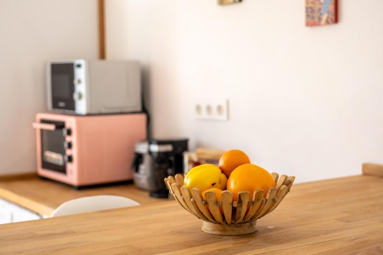 Central, Cozy, 15 Min Walk To The Beach, Fast Wi-Fi, Free Parking, 4Ppl ボドルム エクステリア 写真